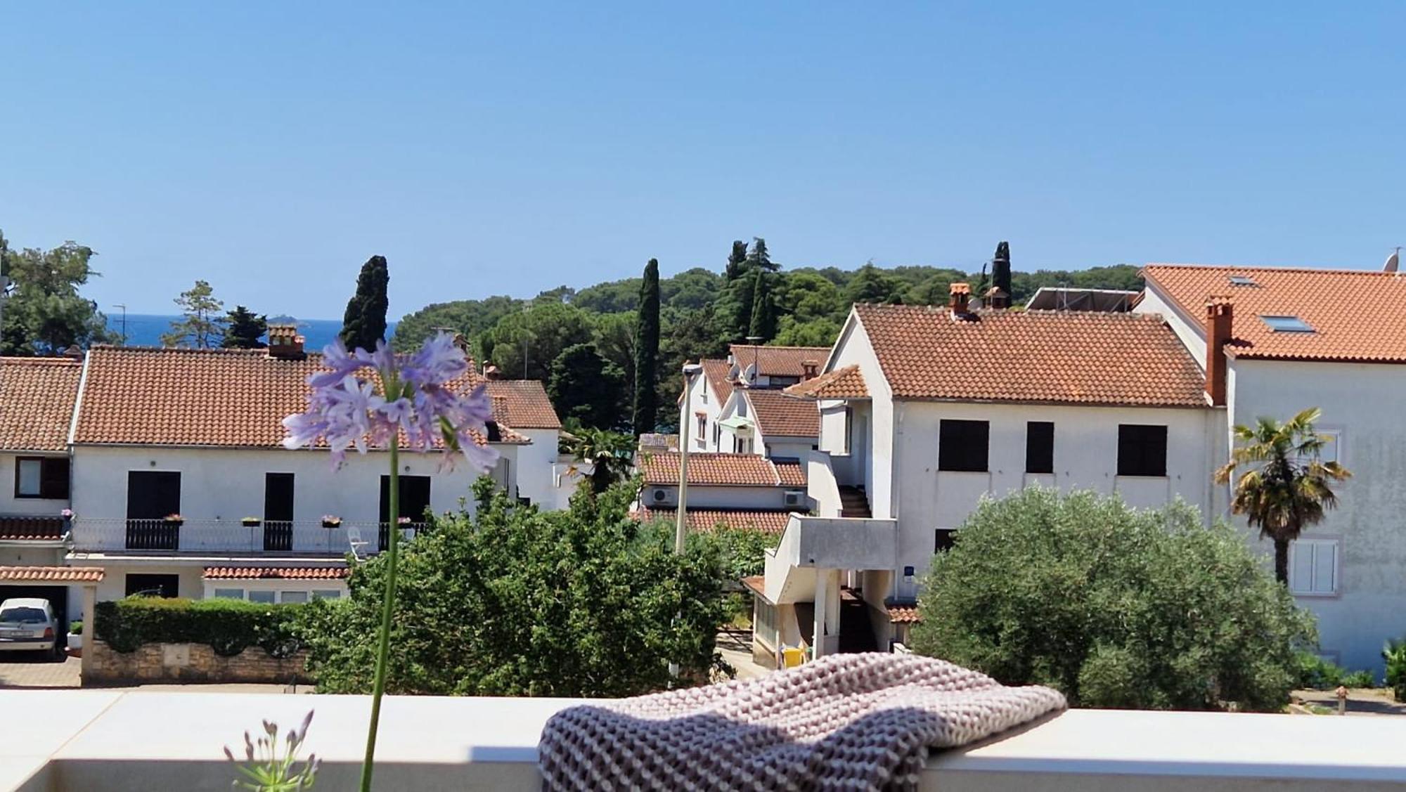 4r Royal Rojnic 2 Apartment